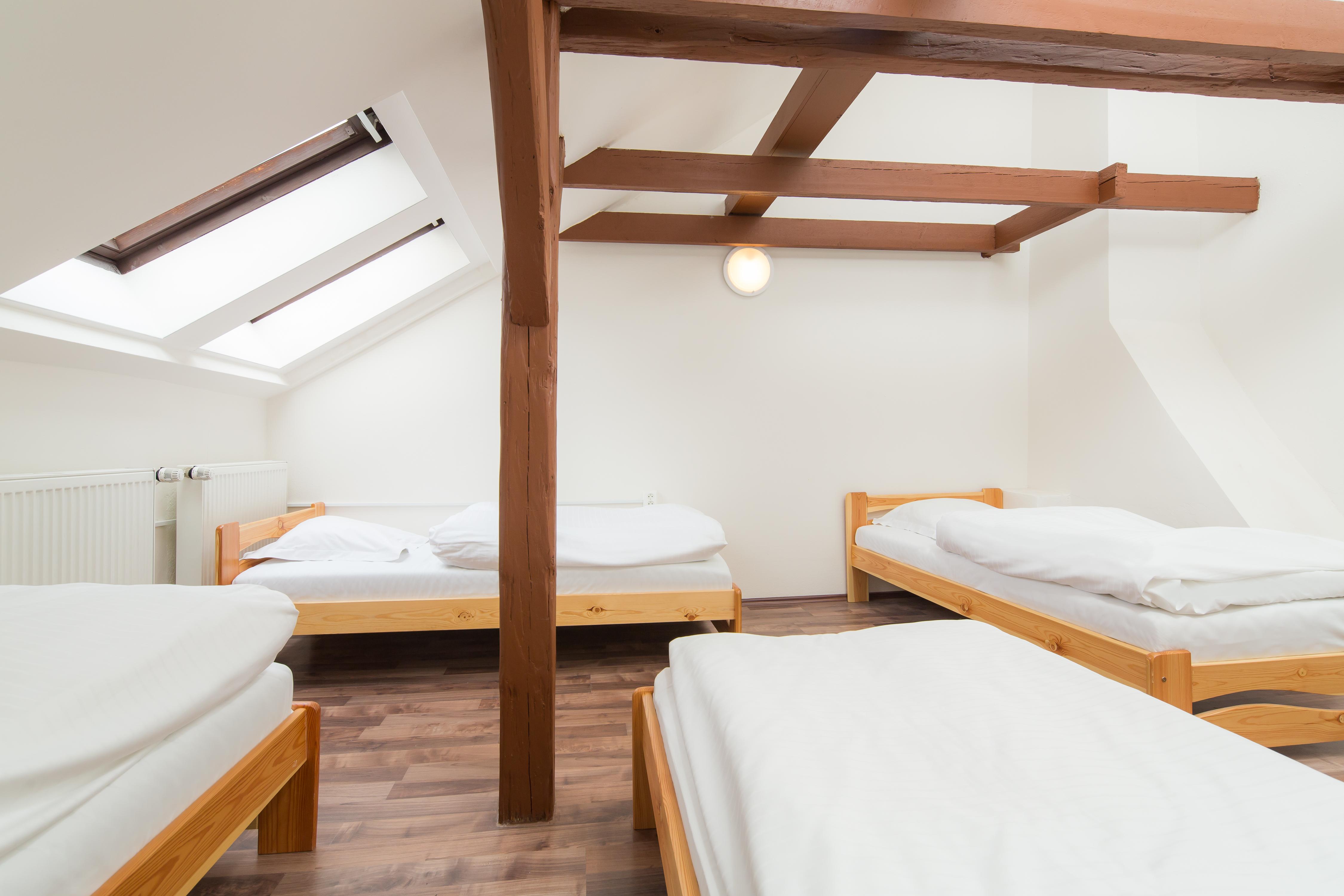 Easy Housing Hostel Praag Buitenkant foto