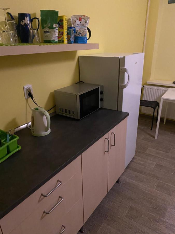 Easy Housing Hostel Praag Buitenkant foto