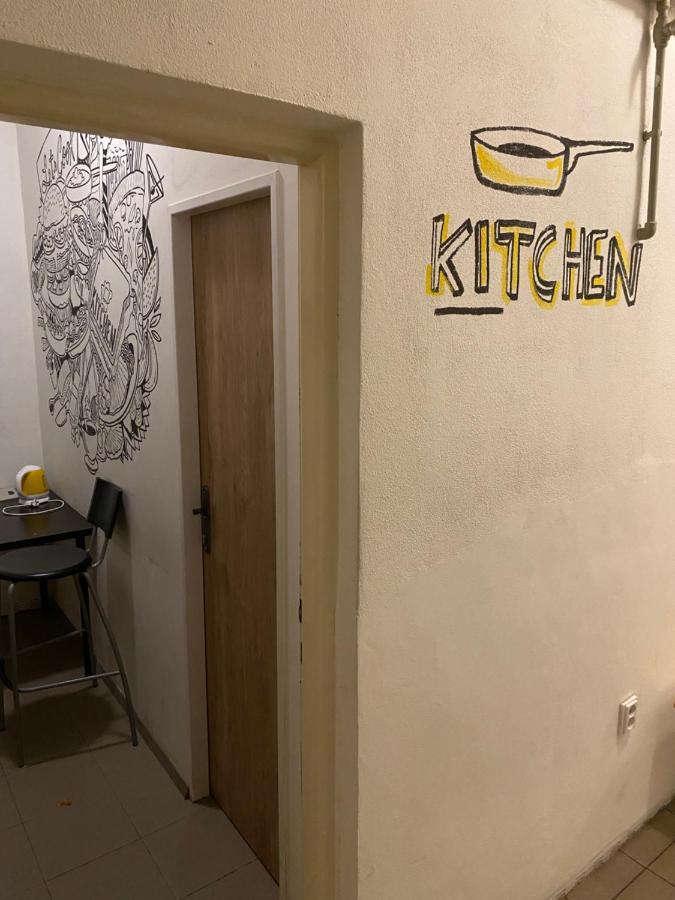 Easy Housing Hostel Praag Buitenkant foto