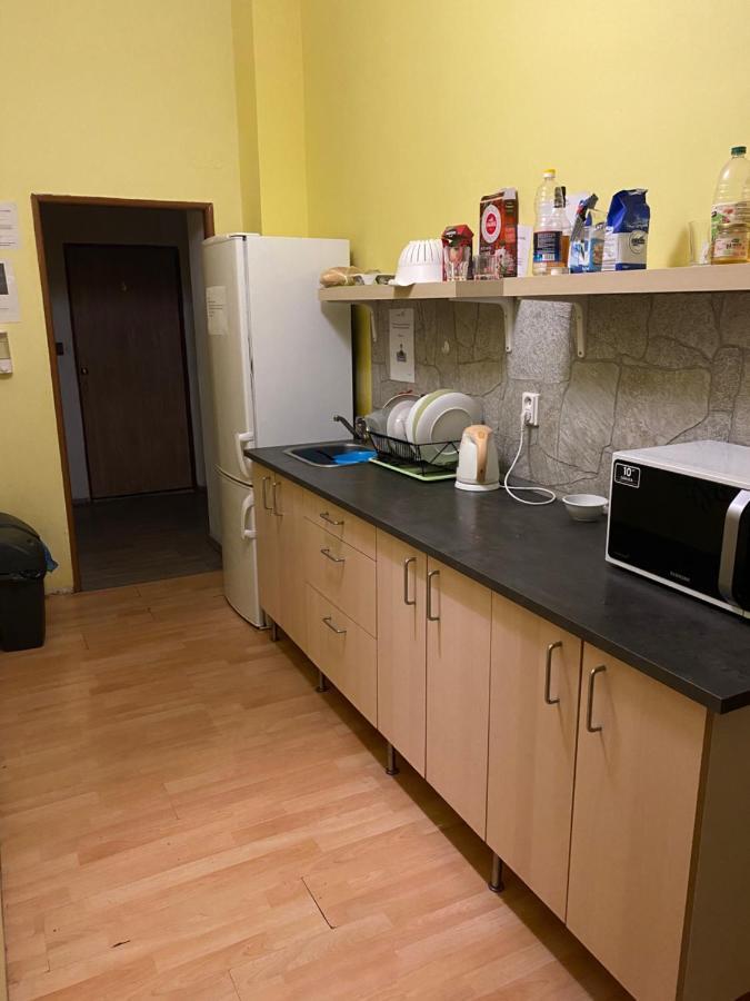 Easy Housing Hostel Praag Buitenkant foto