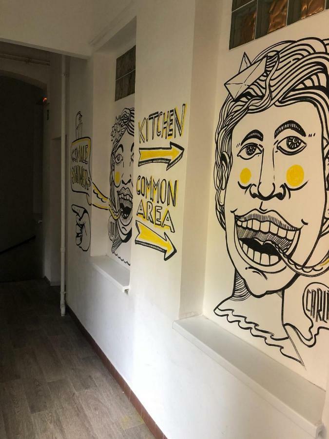 Easy Housing Hostel Praag Buitenkant foto